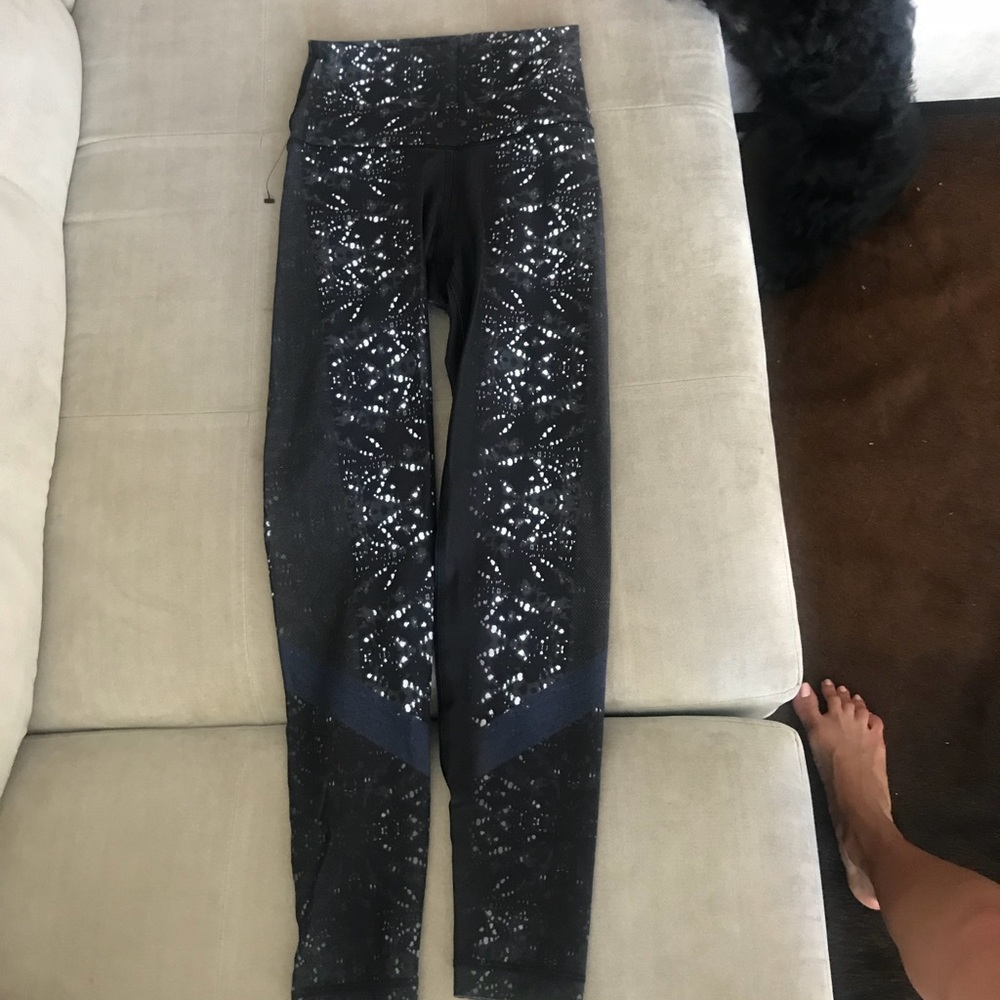 Workout pants